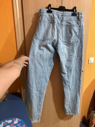 Pantalones vaqueros claros ASOS DESIGN