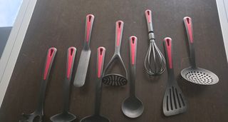 Set Mestoli Cucina Nero e Rosso