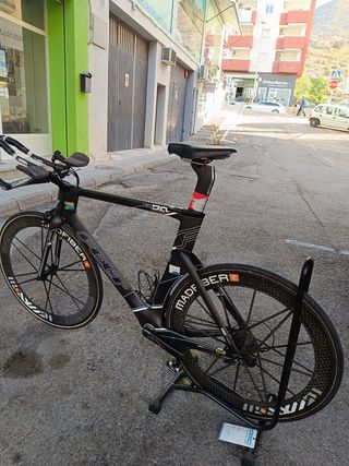 Bicicleta de contrarreloj Felt cabra