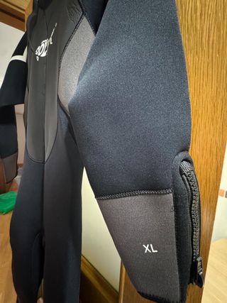 Traje de neopreno XL negro