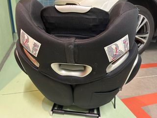 Silla de coche Cybex negra
