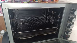 Horno eléctrico solo un solo uso.