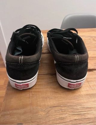 Zapatillas Vans Old Skool Negras y Blancas