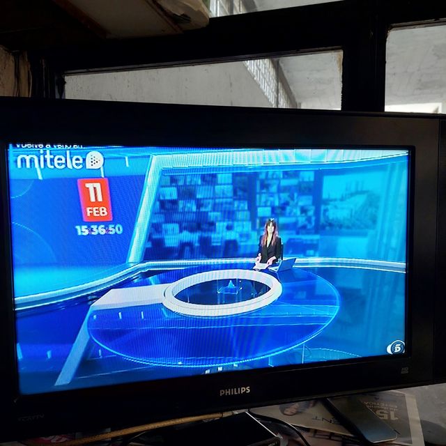 TV Philips 20" Plana LCD