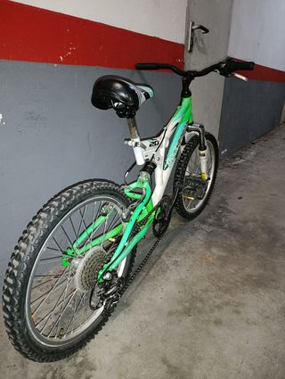 Bicicleta Montaña Doble Suspensión Verde