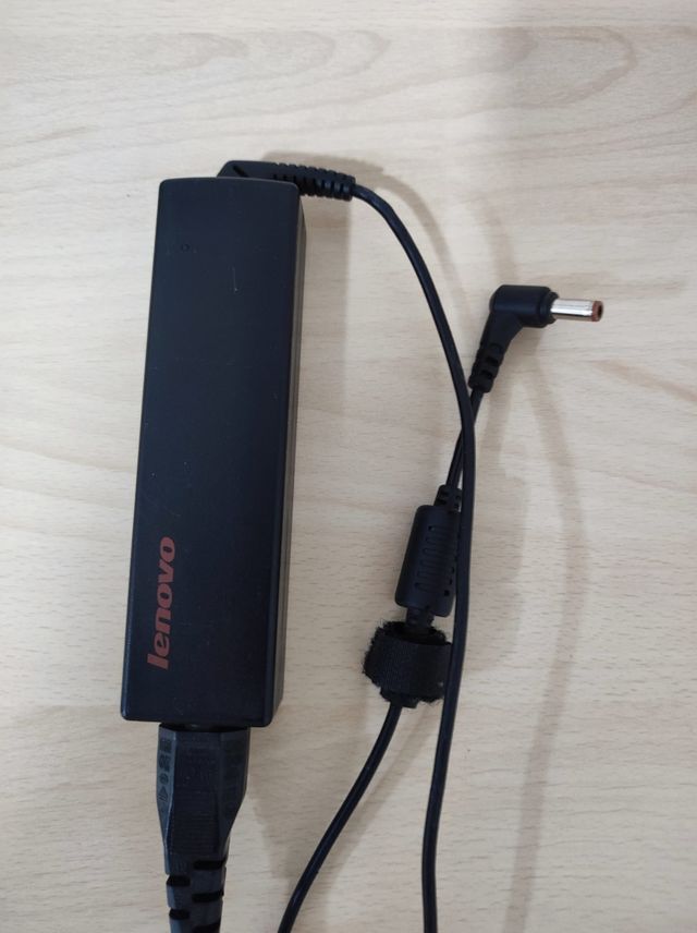 Portátil Lenovo B570e Negro