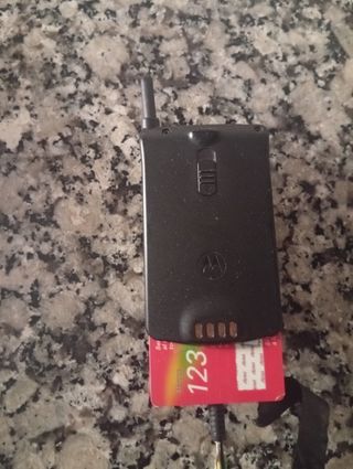 Teléfono Móvil Motorola Airtel Negro
