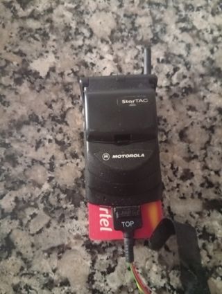 Teléfono Móvil Motorola Airtel Negro