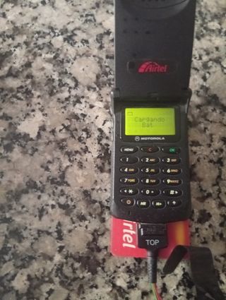 Teléfono Móvil Motorola Airtel Negro