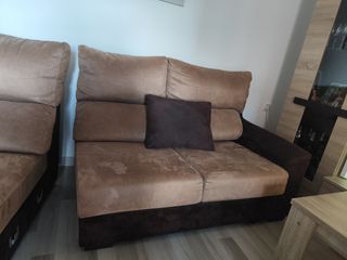 Sofá 4 plazas beige y marrón