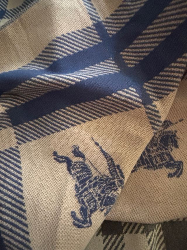 Bufanda Burberry Cuadros Beige y Azul