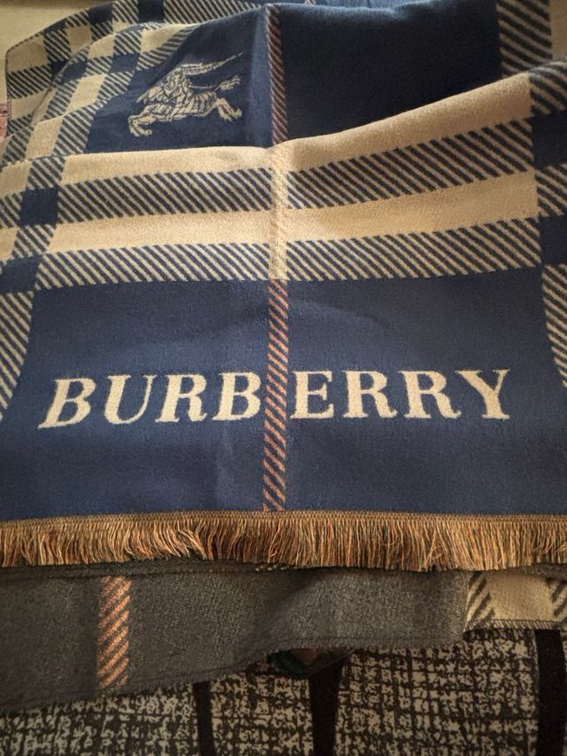 Bufanda Burberry Cuadros Beige y Azul