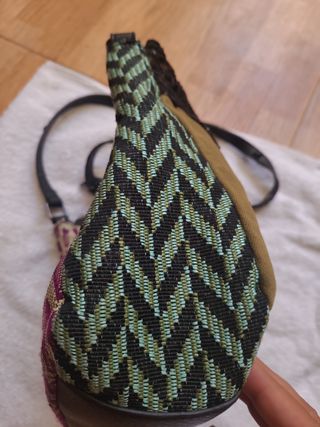 Bolso de mujer con mariposa y flores
