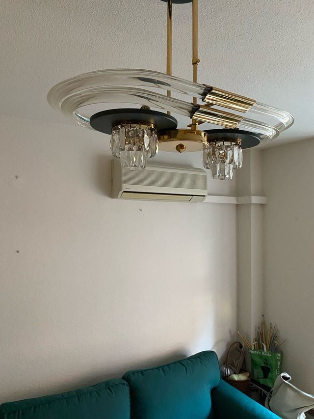 Lampada da soffitto in cristallo e metallo dorato