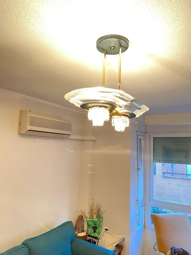 Lampada da soffitto in cristallo e metallo dorato