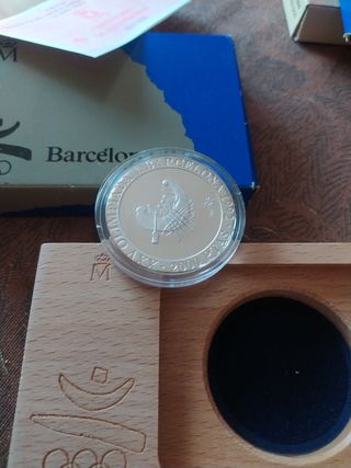 Moneda 2000 Pesetas Barcelona 92 Barca de Tamusien