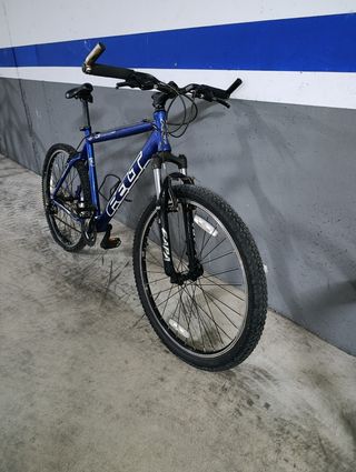 Bicicleta Felt Q50 azul