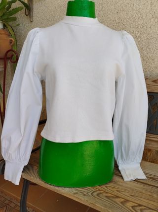 Jersey blanco mangas abullonadas