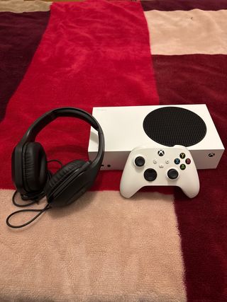 Xbox Series S / Trust GXT 415 Zirox