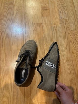 Zapatillas Bikkembergs Marrones y Negras