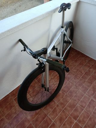 Tyrant Beastie Frameset