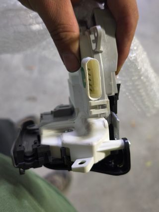 Cerradura Puerta Trasera Audi A4 B8