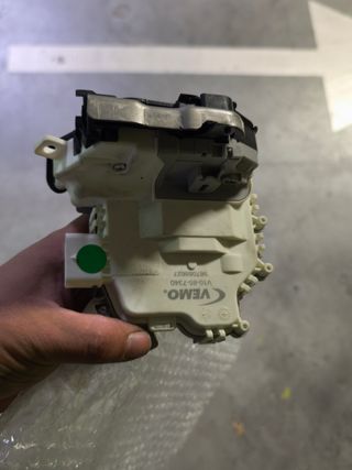 Cerradura Puerta Trasera Audi A4 B8