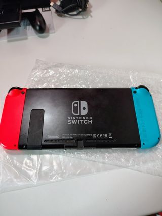 Nintendo Switch Console Con Accessori e Scatola 