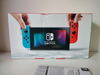 Nintendo Switch Console Con Accessori e Scatola 