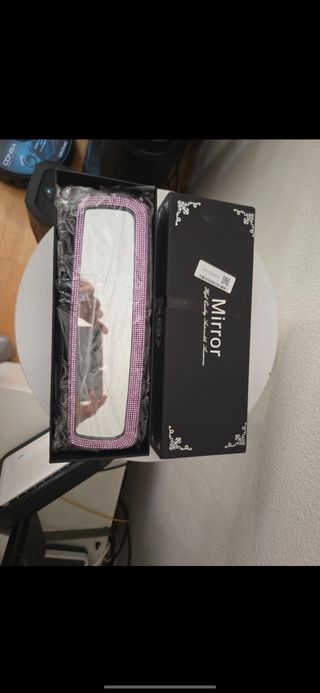 Espejo retrovisor con diamantes