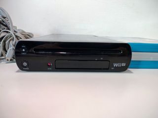 Nintendo Wii U Console Completa con Accessori 