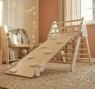 Triangulo plegable infantil Montessori de madera