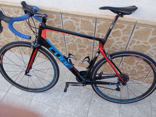 Bicicleta de carretera CUBE  Negra/Roja/Azul