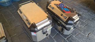 Maletas BMW R1200GS Adventure Givi Trekker Outback