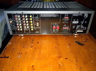 Receptor Home Cinema Yamaha plata