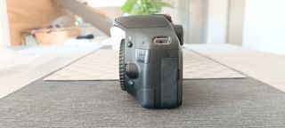 Cámara Canon EOS 550D Cuerpo + Accesorios