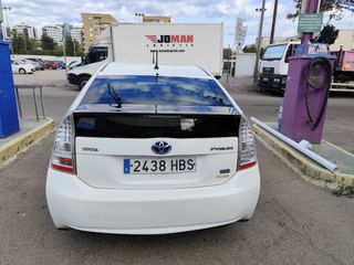 Toyota Prius 2011