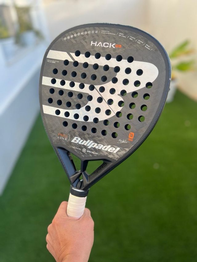 Pala de Pádel Bullpadel Hack 03