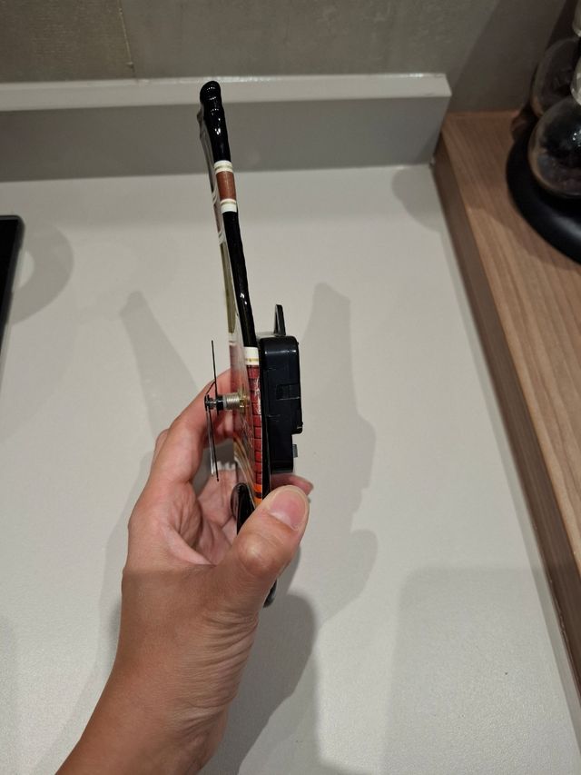 Orologio a forma di bottiglia di birra