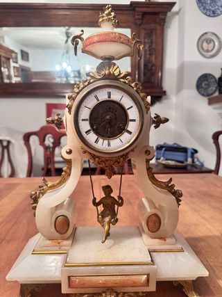 Reloj de sobremesa antiguo S. XIX