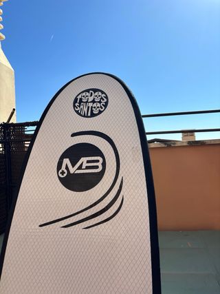Tabla de surf y neopreno