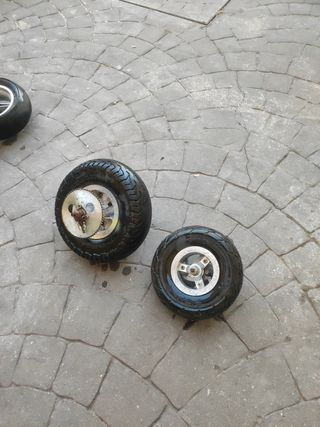 Ruedas minimoto carretera lisas y de lluvia