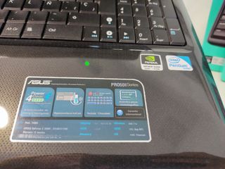 Portátil marca Asus