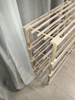 Estantería de madera de 4 niveles