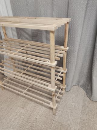 Estantería de madera de 4 niveles
