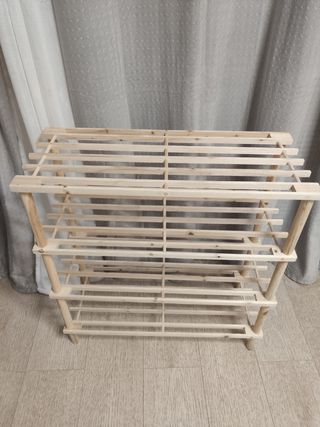 Estantería de madera de 4 niveles