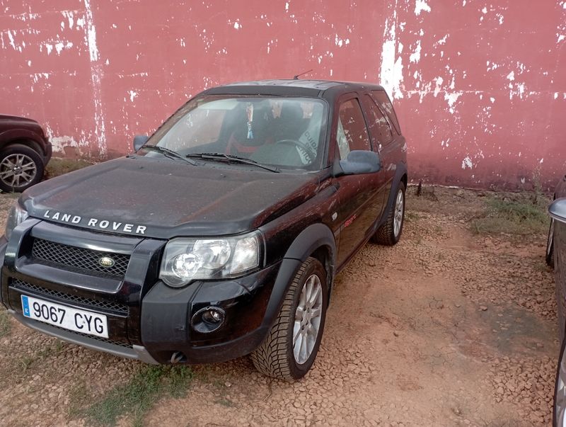 Land Rover Freelander 2.0 Td4 sport - foto 1