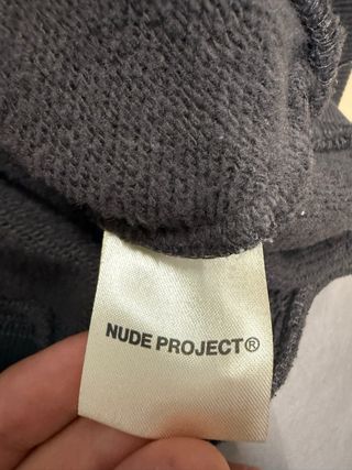 Sudadera Mide Proyecto Corazones