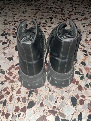 Botas altas negras talla 38