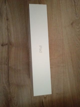 Caja Vacía iPad Apple.Con Documentos y pegatinas